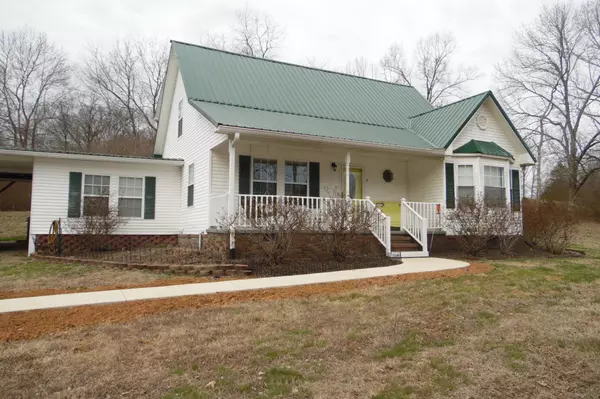 137 Long Branch Rd, Lawrenceburg, TN 38464