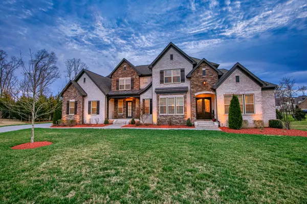 322 Conoga Dr, Nolensville, TN 37135