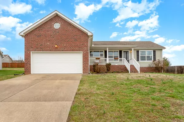 2011 Vancroft Cir, Spring Hill, TN 37174