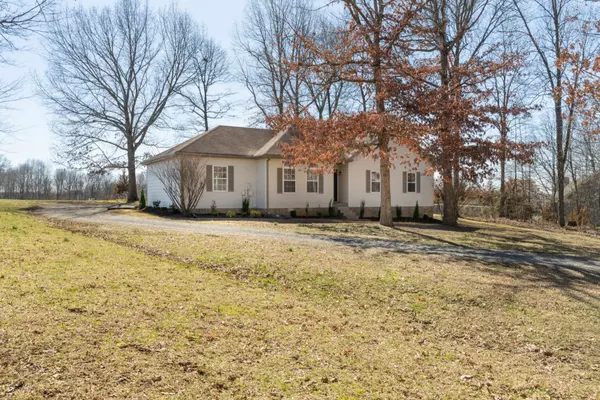 460 Fern Valley Rd, White House, TN 37188