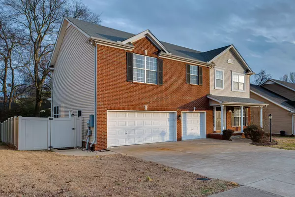 Hendersonville, TN 37075,186 Vintage Cir