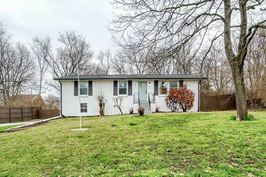 507 Charles Dr, Madison, TN 37115