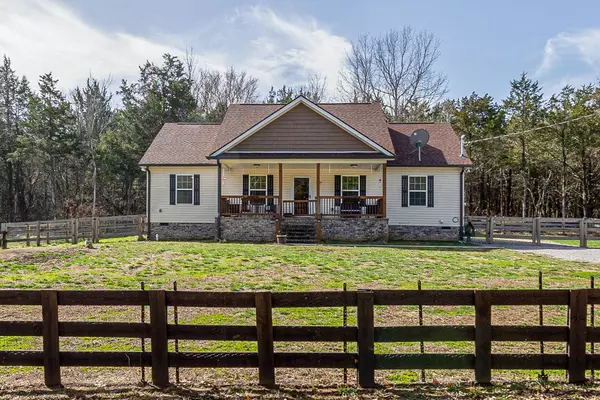 1575 Bob Davis Road, Lewisburg, TN 37091