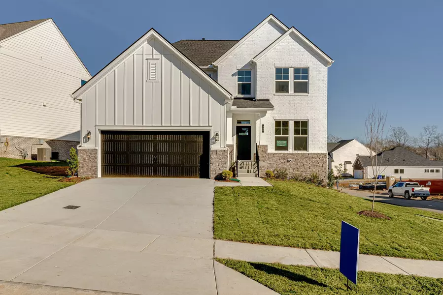 435 Meandering Way, White House, TN 37188