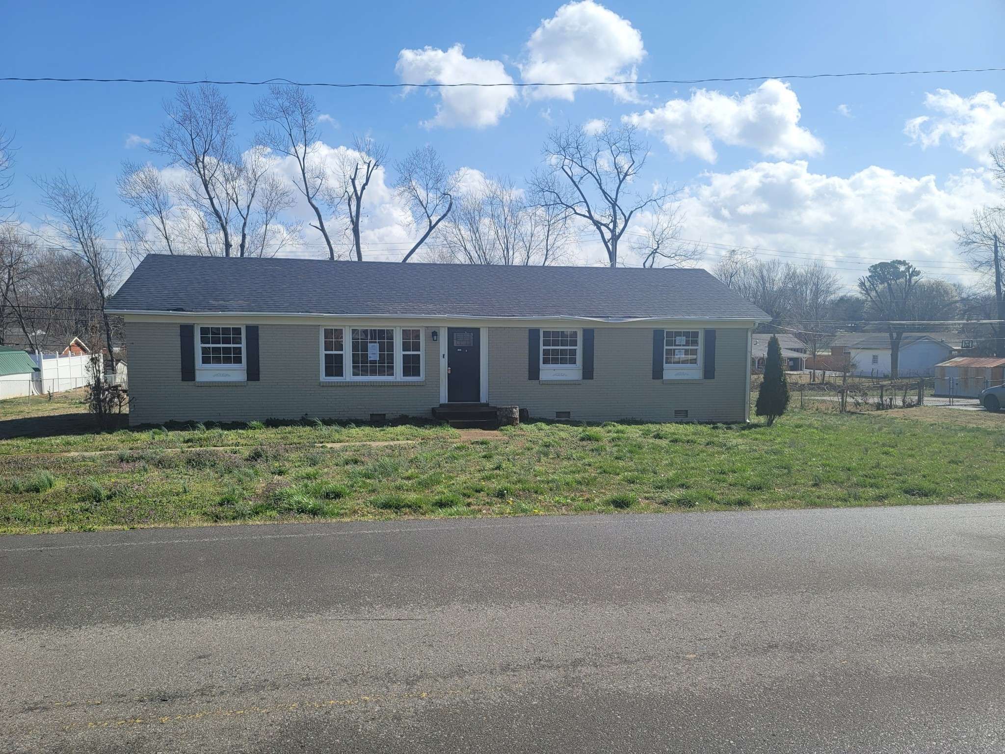 5049 Collinwood Dr, Clarksville, TN 37042