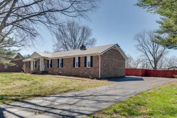 Columbia, TN 38401,705 Redwood Cir