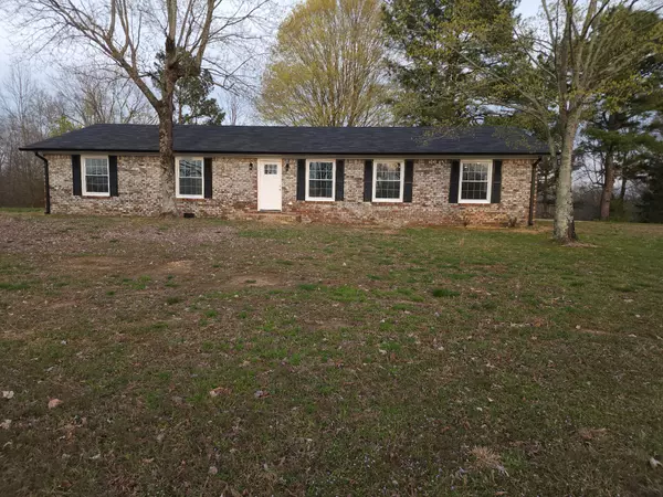 442 Rascaltown Rd, Loretto, TN 38469