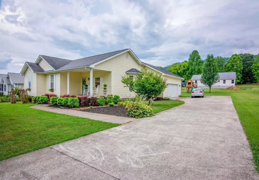 303 Hill Circle, Dunlap, TN 37327