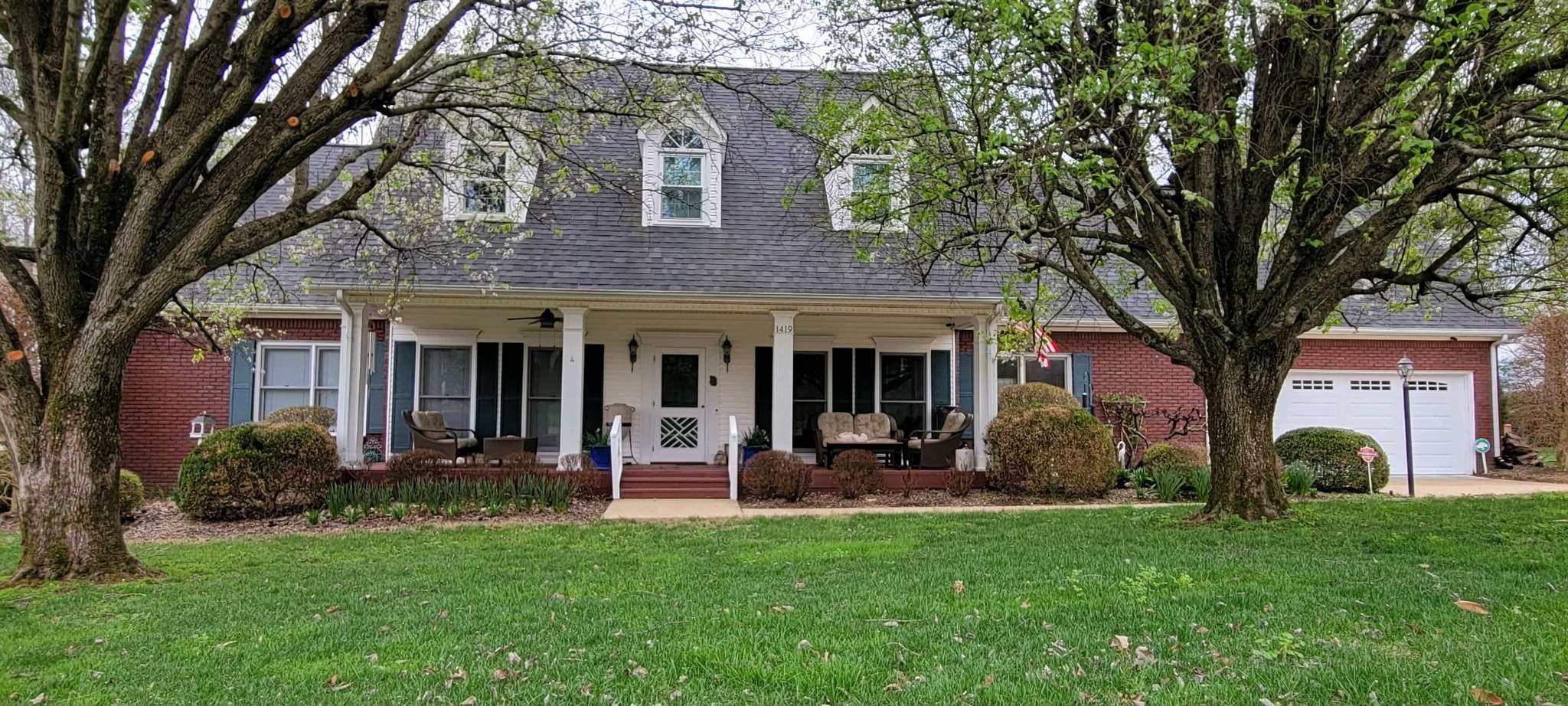 1419 Courtland Dr, Columbia, TN 38401
