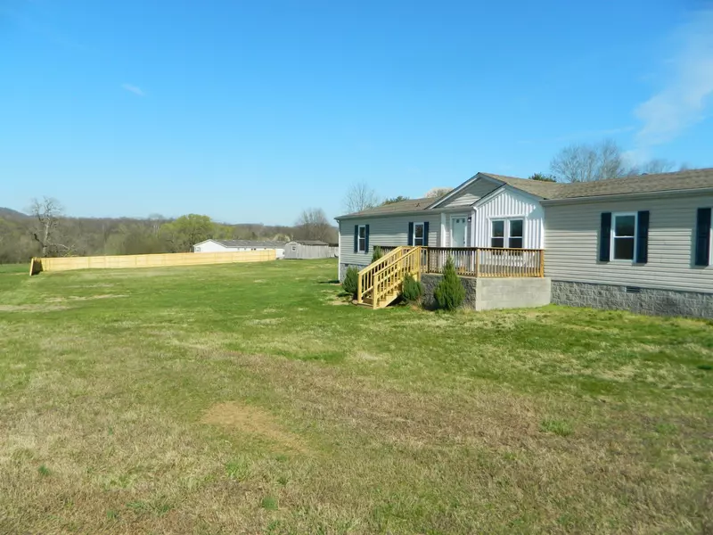 844 Rock Springs Rd, Castalian Springs, TN 37031