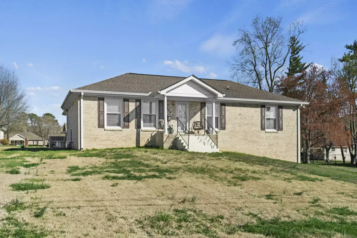 Gallatin, TN 37066,824 Britton Ave