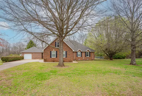 Smyrna, TN 37167,985 Pleasant Run Rd