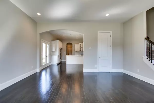Kingston Springs, TN 37082,209 Madeleine Way