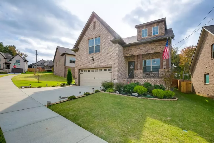 305 Dutchfalls Cove, Hermitage, TN 37076