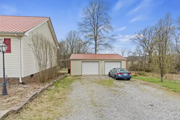 Bethpage, TN 37022,429 Blackey Bandy Rd