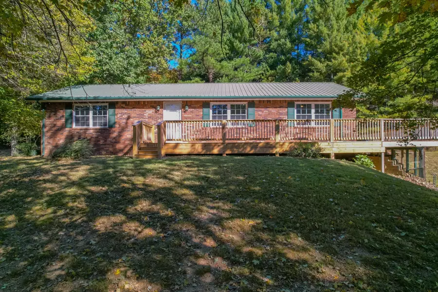 200 Smith Hollow Ln, Erin, TN 37061