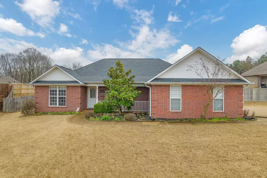 36 Stowecroft Cv, Jackson, TN 38305