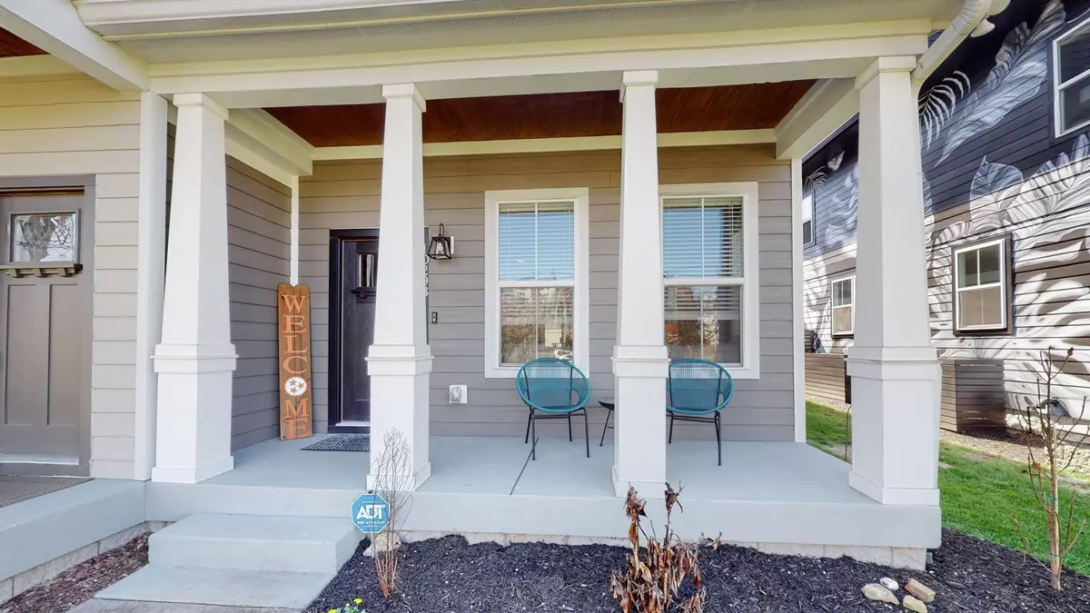 Nashville, TN 37208,1029B Monroe St