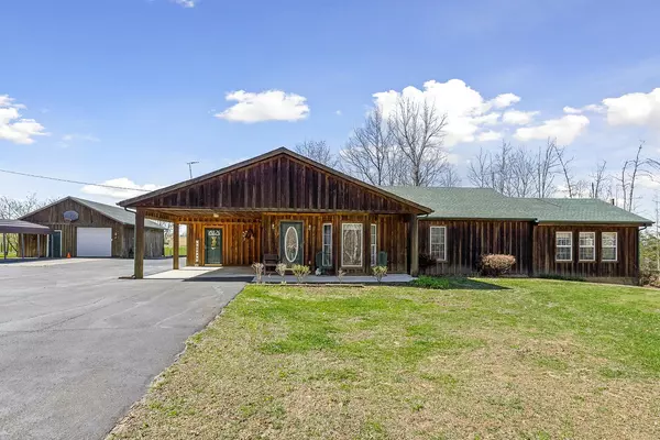 3722 Glade Creek Rd, Sparta, TN 38583