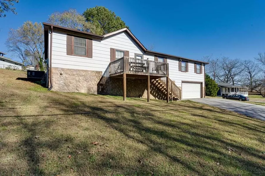 1507 Coffelt Road, Hixson, TN 37343