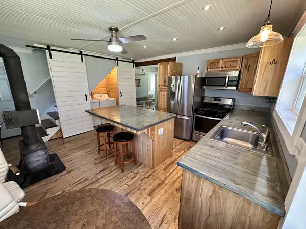 Pleasant Shade, TN 37145,1000 Cook Hollow Ln