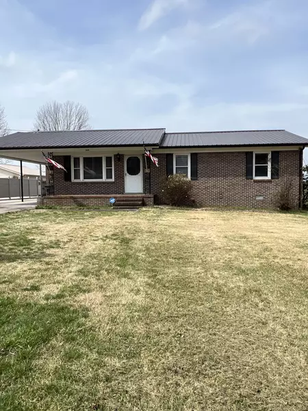 569 Meadowbrook Dr, Mc Minnville, TN 37110