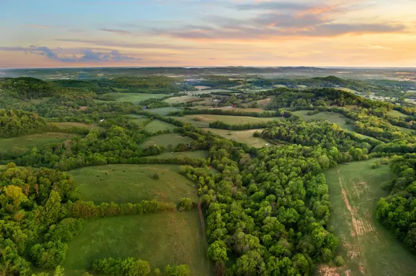 1 Firetower Rd, Lewisburg, TN 37091