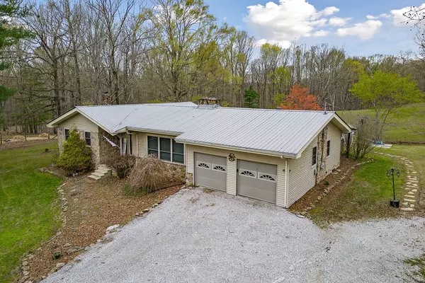 Byrdstown, TN 38549,99 Happy Heart Ln