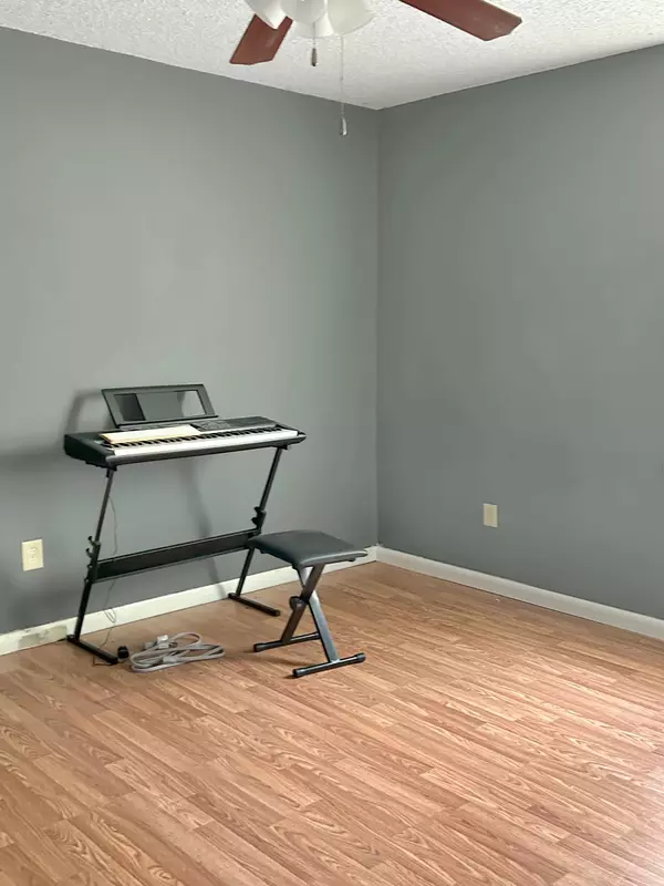 White House, TN 37188,507 Wilkinson Ln