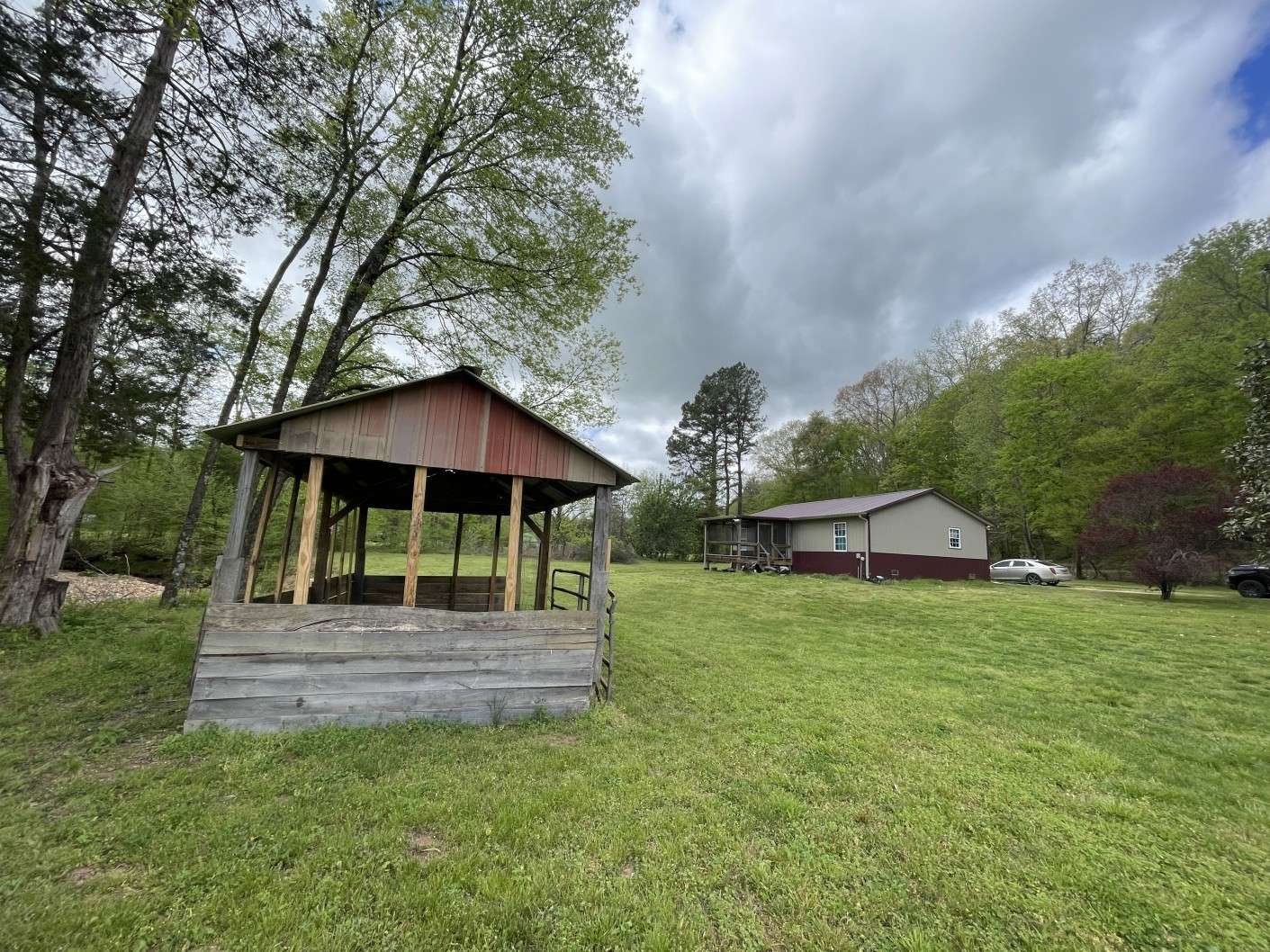 Lobelville, TN 37097,2150 Red Bank Creek Rd