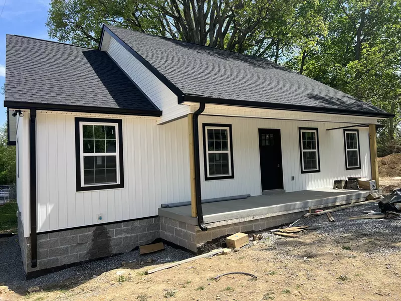 5409 Austin Peay Hwy #NW, Westmoreland, TN 37186