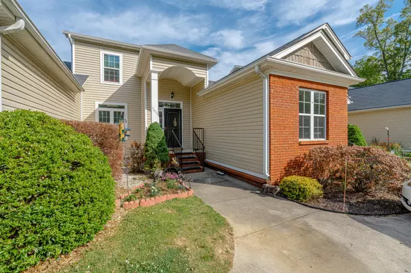 Ooltewah, TN 37363,9081 Haileys Pond Drive