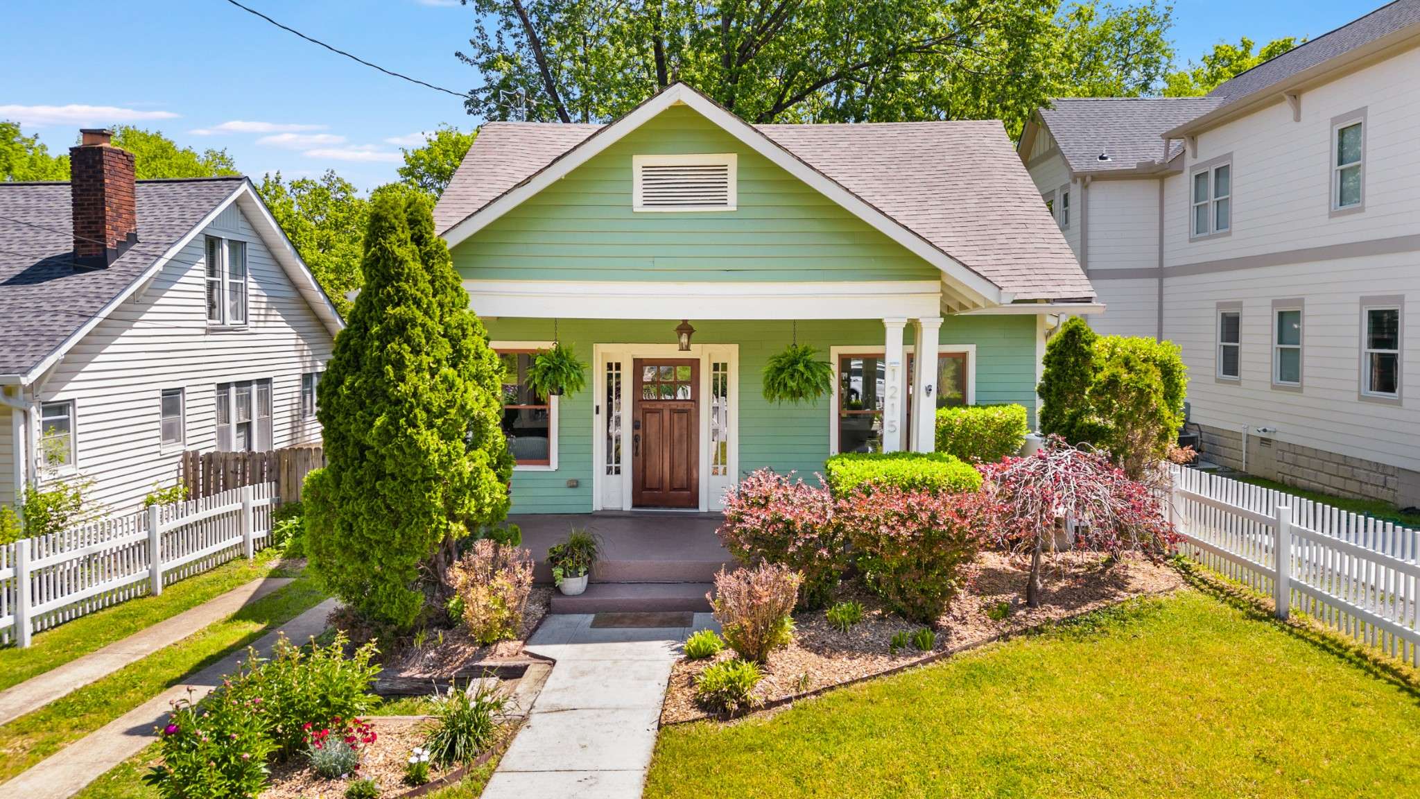 1215 N 6th St, Nashville, TN 37207