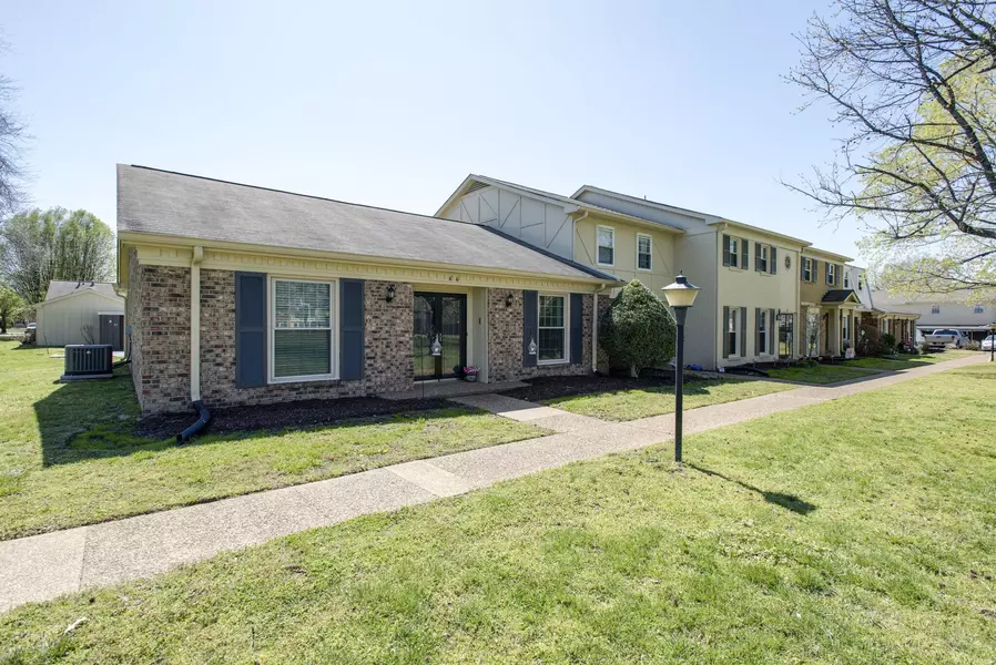 8207 Sawyer Brown Rd #K6, Nashville, TN 37221