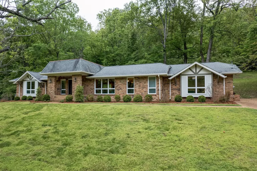 2291 N Berrys Chapel Rd, Franklin, TN 37069