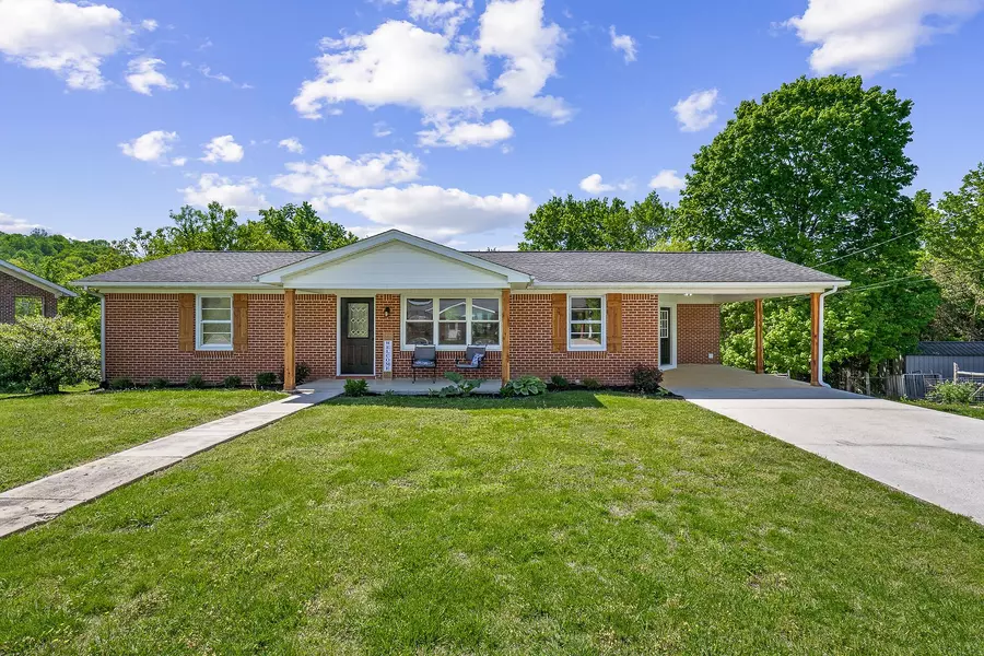 147 Hillview Hts, Dowelltown, TN 37059