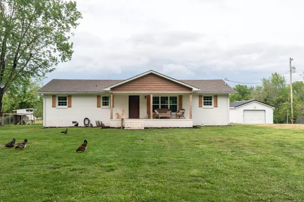 1900 Holly Grove Rd, Lewisburg, TN 37091