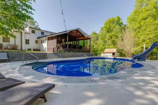 Dickson, TN 37055,1330 Ridge Rd