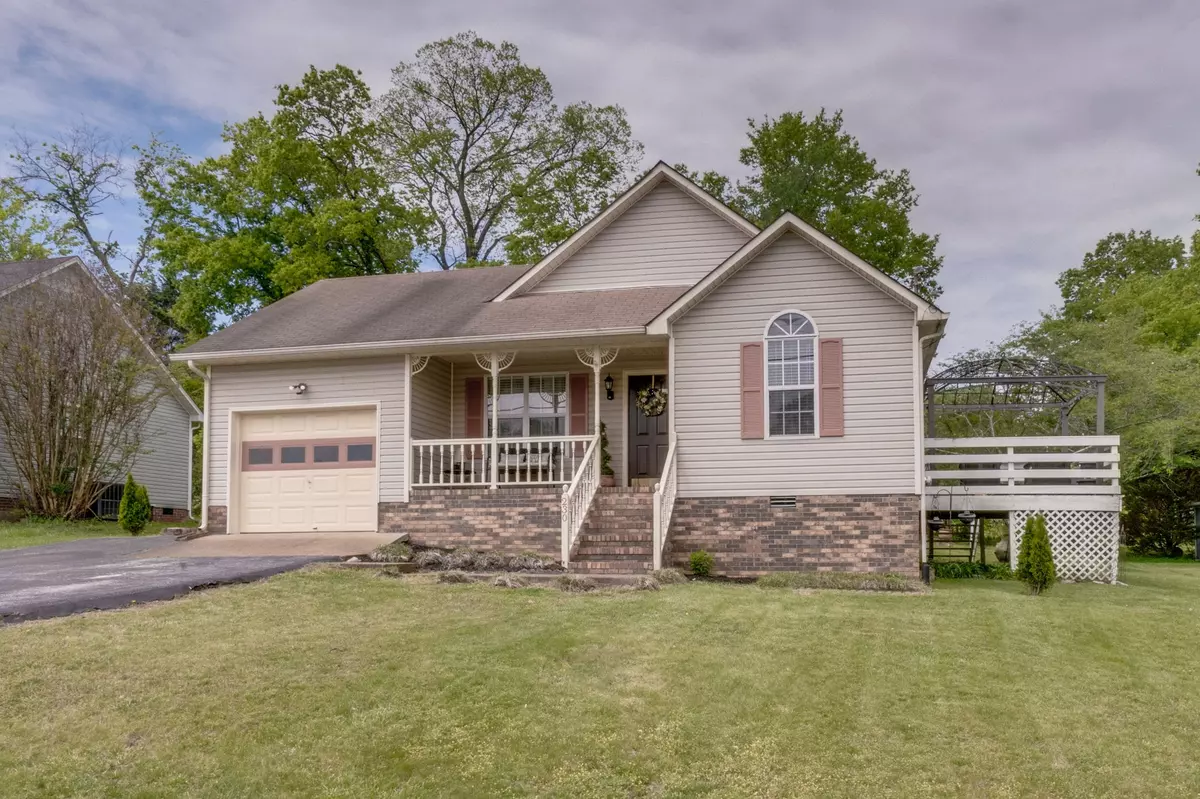 Columbia, TN 38401,230 Overlook Pl