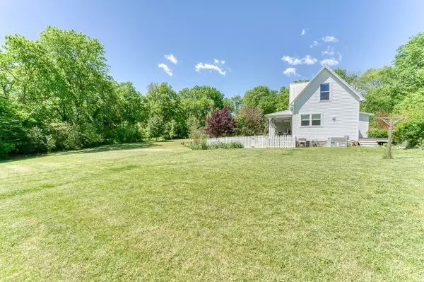 3247 Parsons Bend Rd Columbia, TN 38401