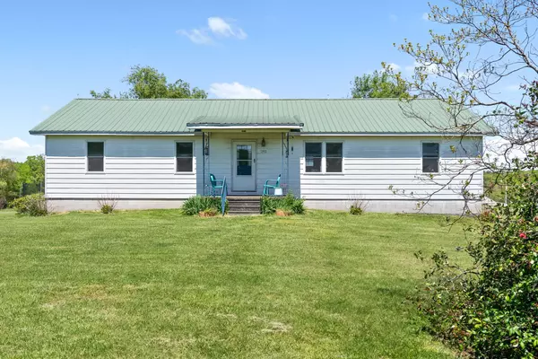 Crofton, KY 42217,292 N Wade Rd #N