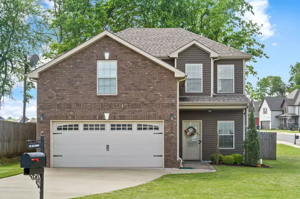 1929 Jackie Lorraine Dr, Clarksville, TN 37042