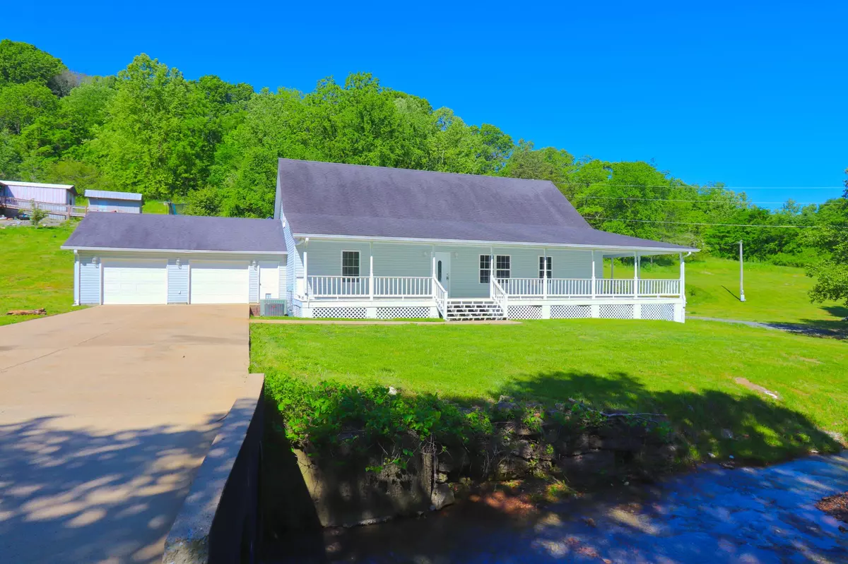 Pleasant Shade, TN 37145,58 Key Hollow Ln