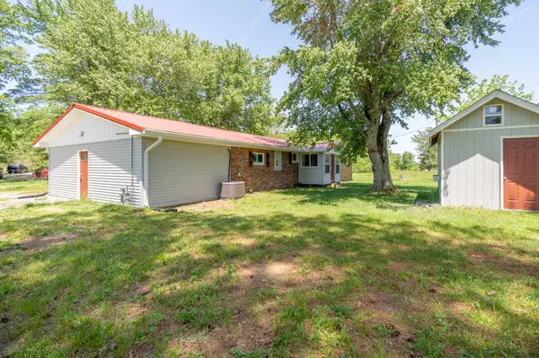 Crossville, TN 38571,74 Farmer Rd
