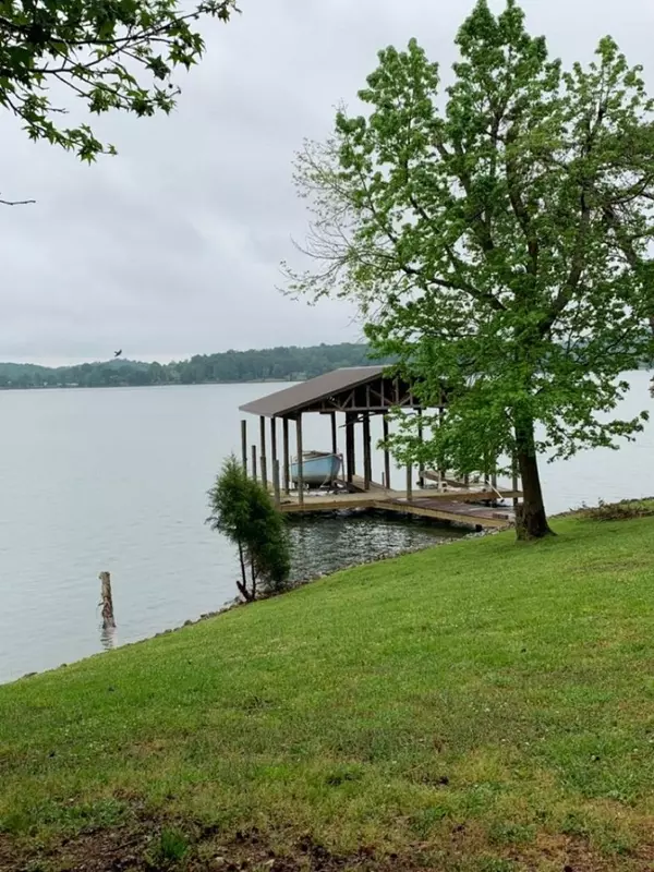 Spring City, TN 37381,1715 Piney Point Road