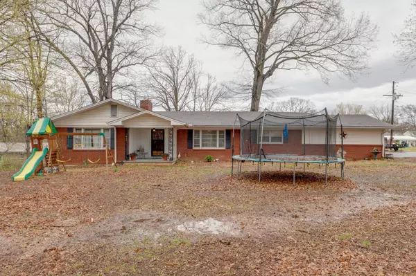 Camden, TN 38320,136 Berry St