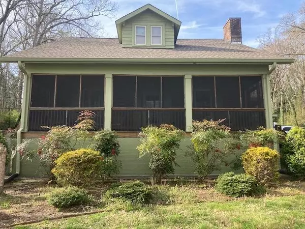 Athens, TN 37303,604 Oak Street