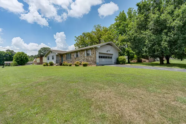 Ooltewah, TN 37363,4283 Green Acres Drive