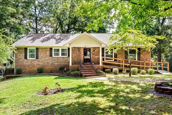107 Highland Avenue,  Athens,  TN 37303