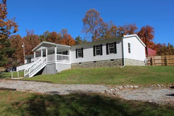 Dunlap, TN 37327,936 Fawn Circle